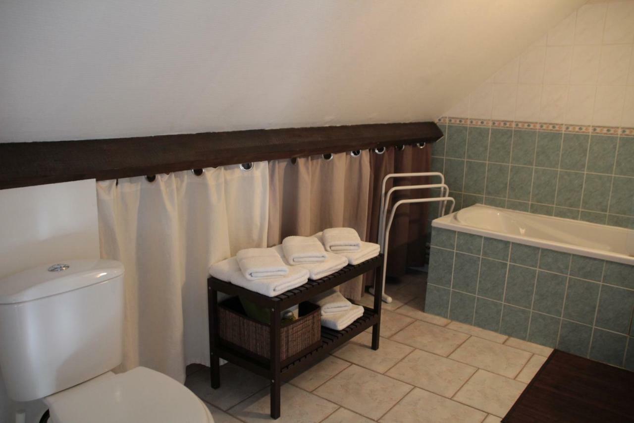 La Rose Des Vents Bed & Breakfast Saint-Germain-sur-Morin Exterior photo